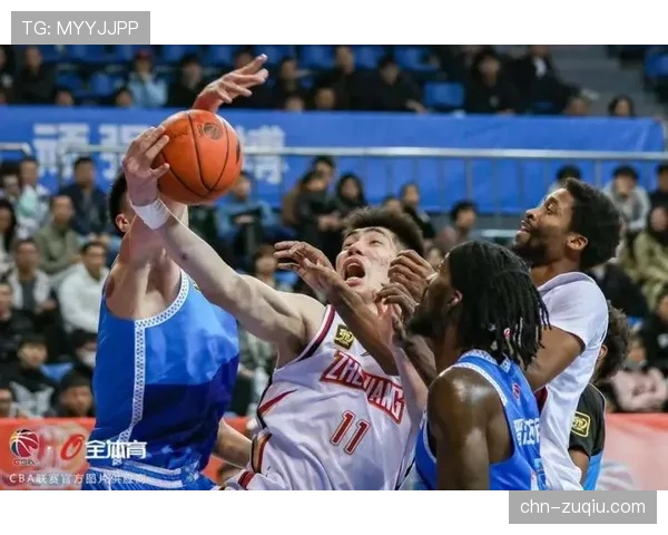 余嘉豪手感火热，5投4中助力球队大胜创生涯新高